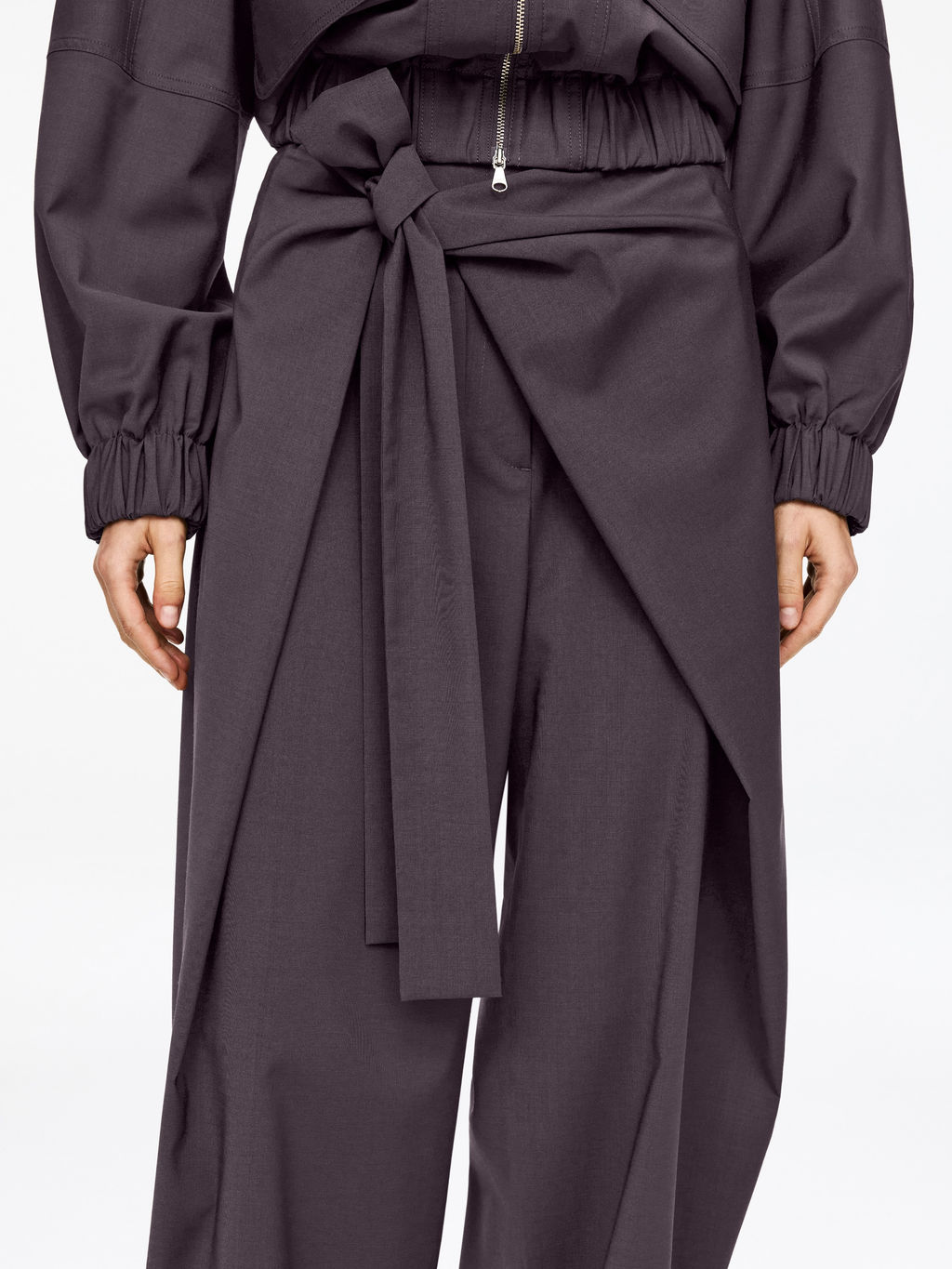 Pantalones sastre con detalle cruzado - H&m фото 4