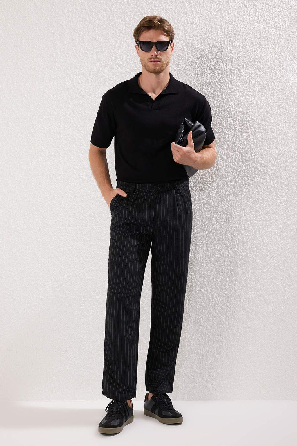 TRENDYOL MAN Siyah Pileli Klasik Baggy Fit Kumas Pantolon TMNSS24PL00024 - Trendyolmilla фото 2