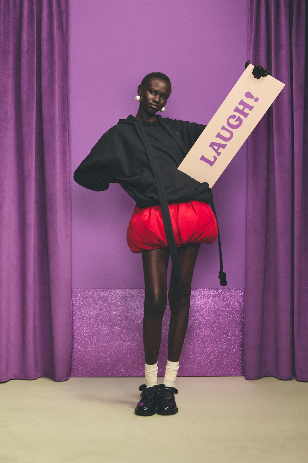 MICKEY SILHOUETTE EMBROIDERY SWEATSHIRT HARRY LAMBERT FOR ZARA X DISNEY