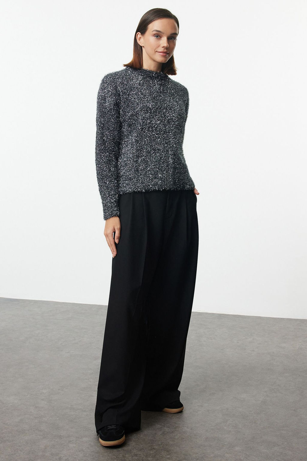 Antrasit Y?lbas? Temal? Simli Triko Kazak TWOAW25KZ00171 - Trendyolmilla фото 2