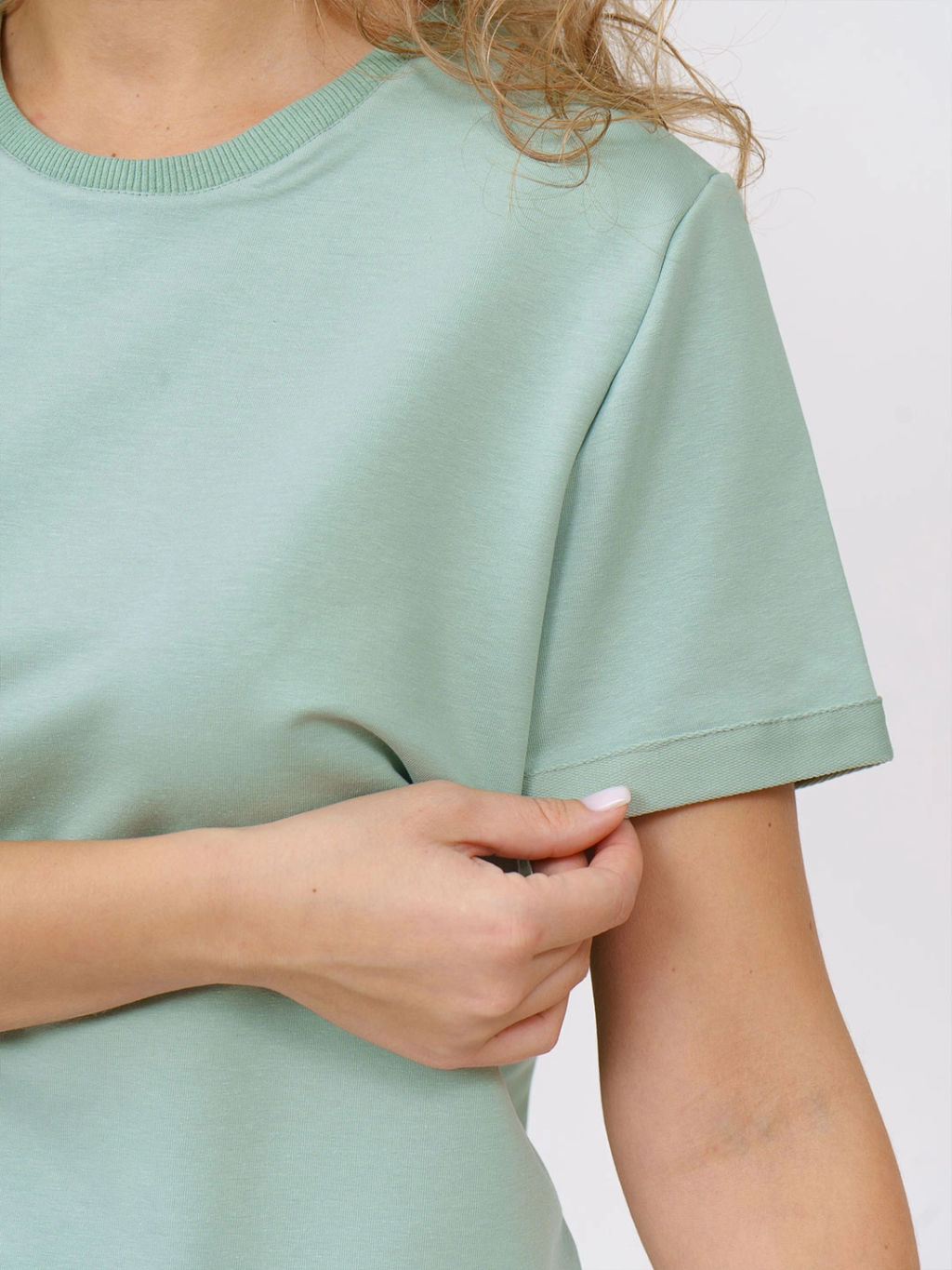 Костюм женский, цвет зеленый