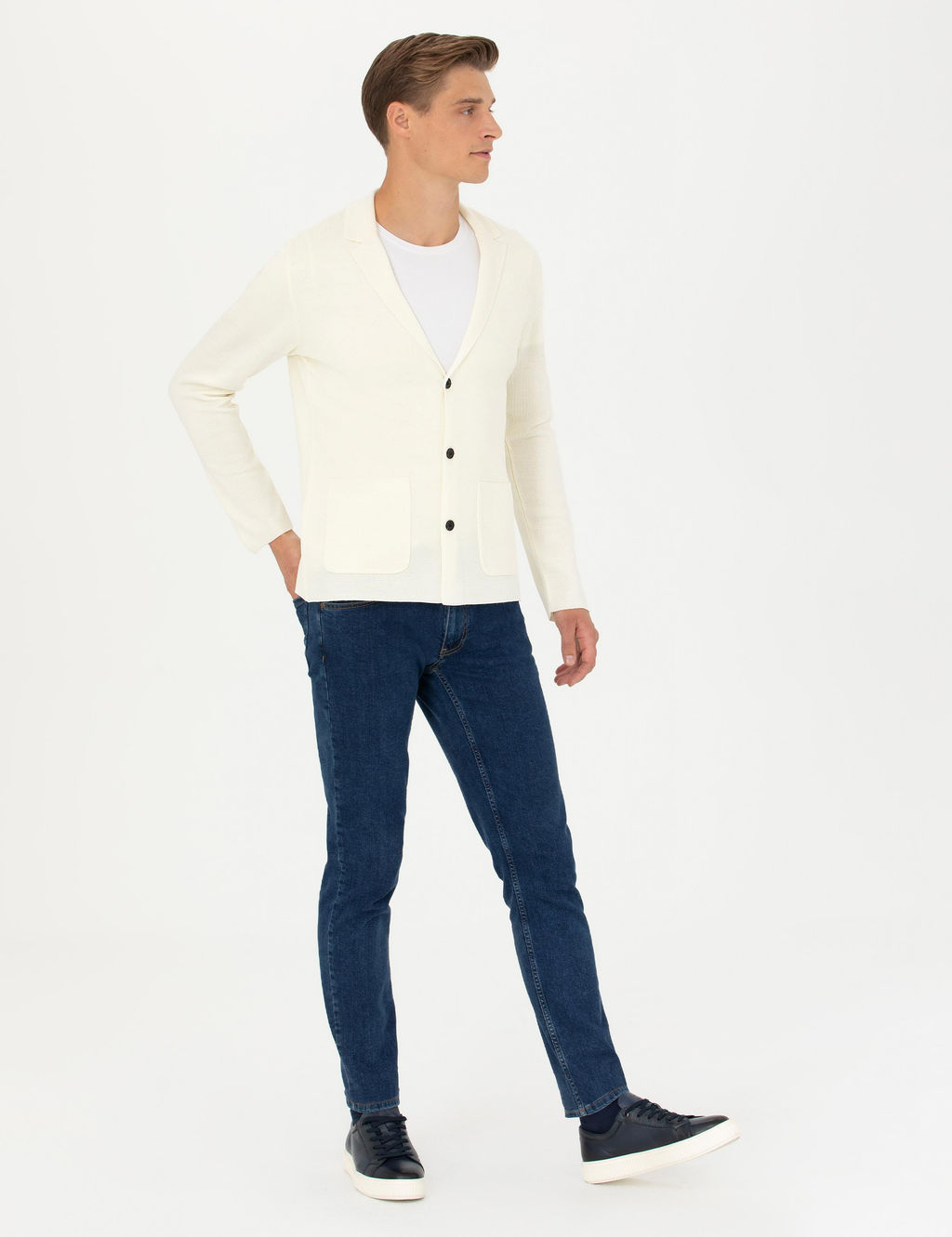 Белый трикотажный кардиган приталенного кроя с v-образным вырезом - Cacharel фото 4