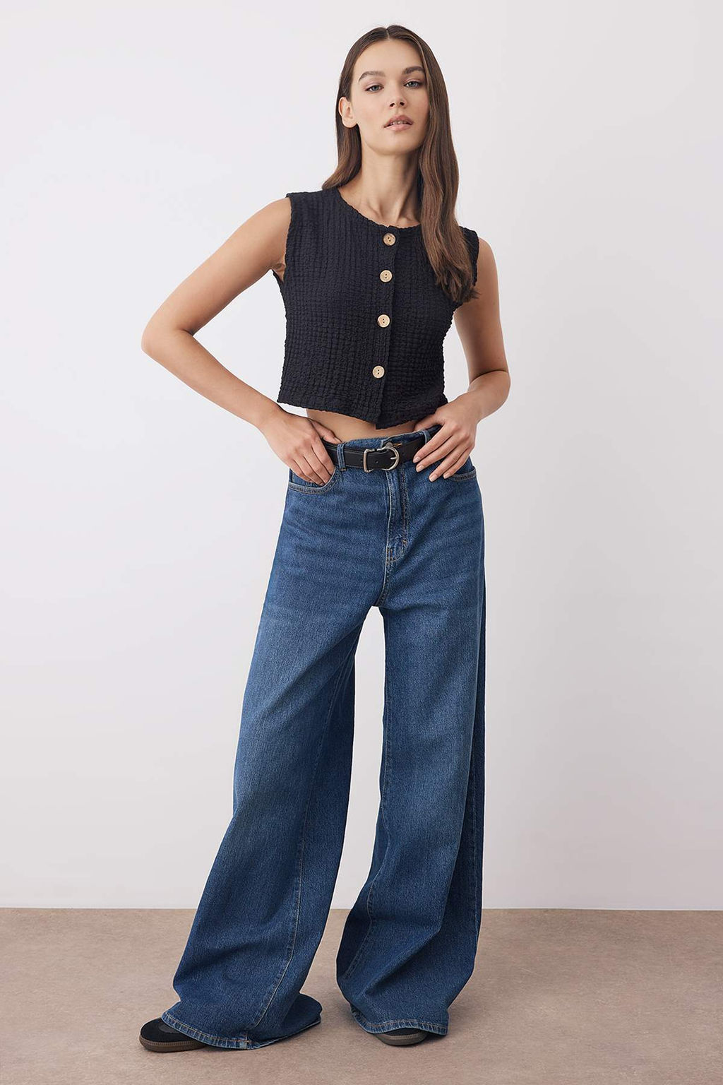 Sar? Dokulu Dugmeli Fitted Crop Esnek Orme Bluz Yelek TWOAW26YE00059 - Trendyolmilla фото 6