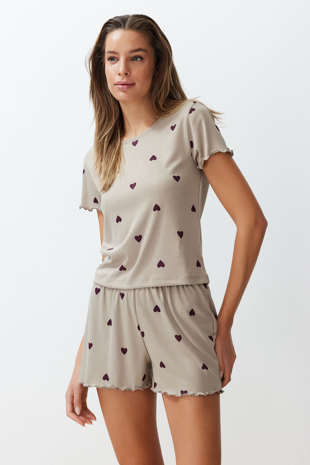 Trendyolmilla Gri Melanj Kalpli Slogan Bask?l? Lastikli Fitilli Sortlu Orme Pijama Tak?m? THMSS24PT00220  фото 16