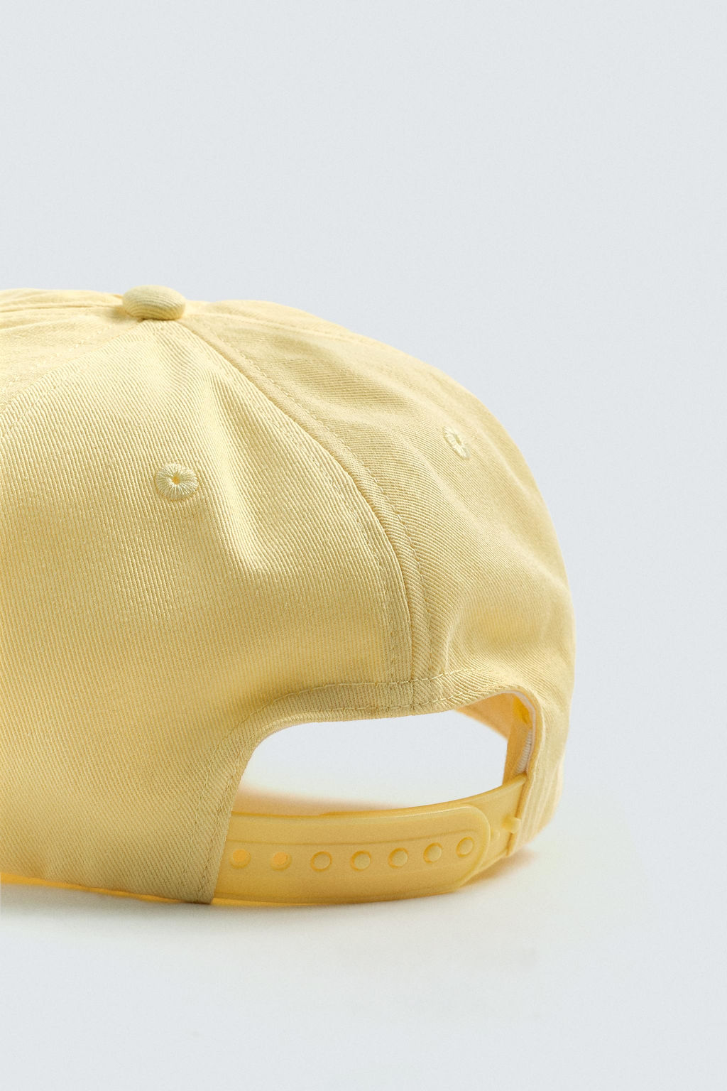TEXT CAP HARRY LAMBERT FOR ZARA X DISNEY  фото 7