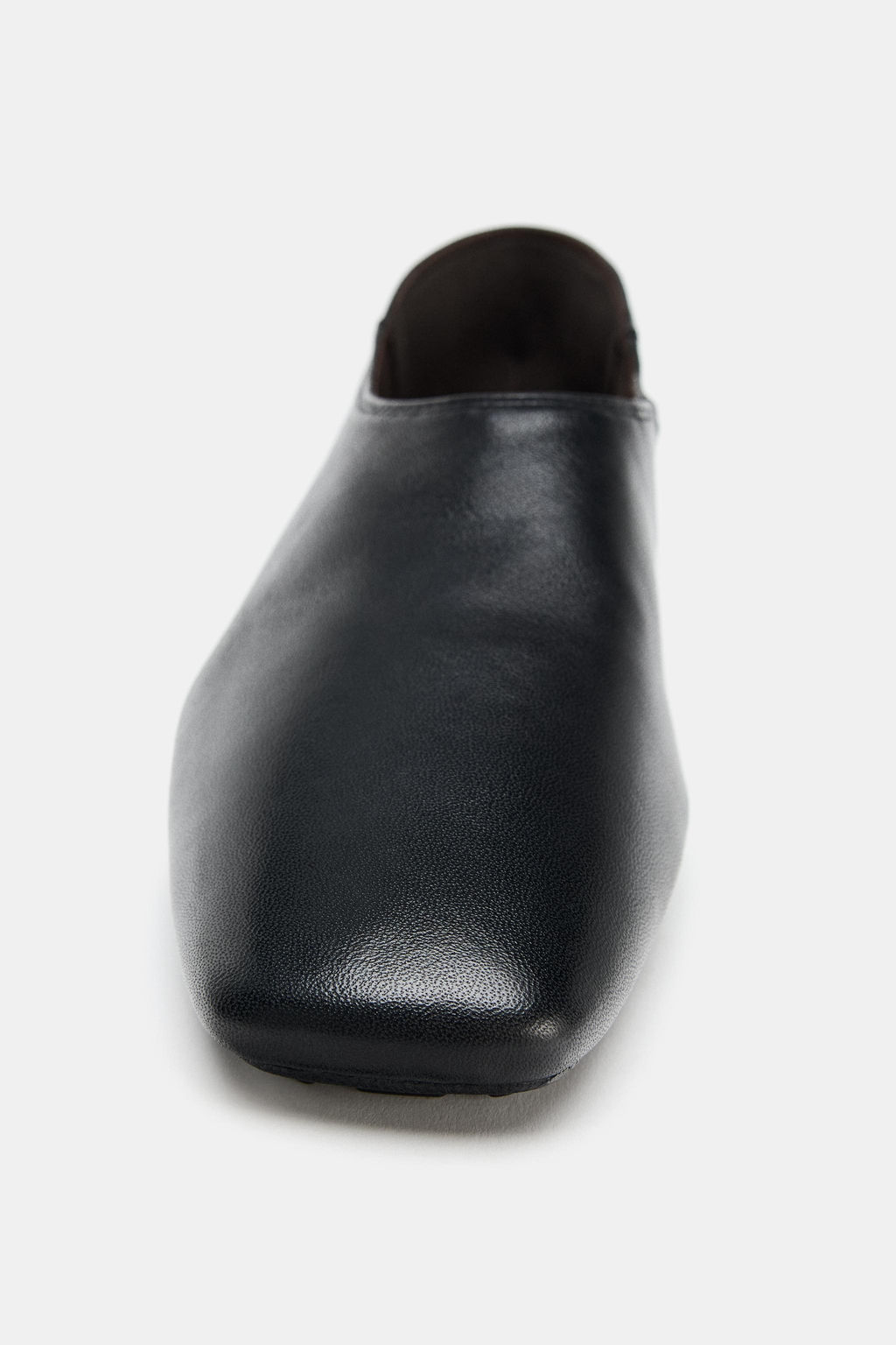 LIMITED EDITION FLAT LEATHER SHOES - Zara фото 7