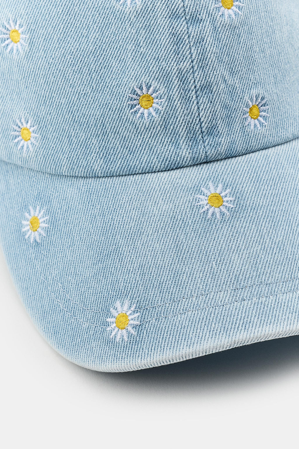 GORRA DENIM BORDADOS MARGARITAS / Azul - Zara фото 4