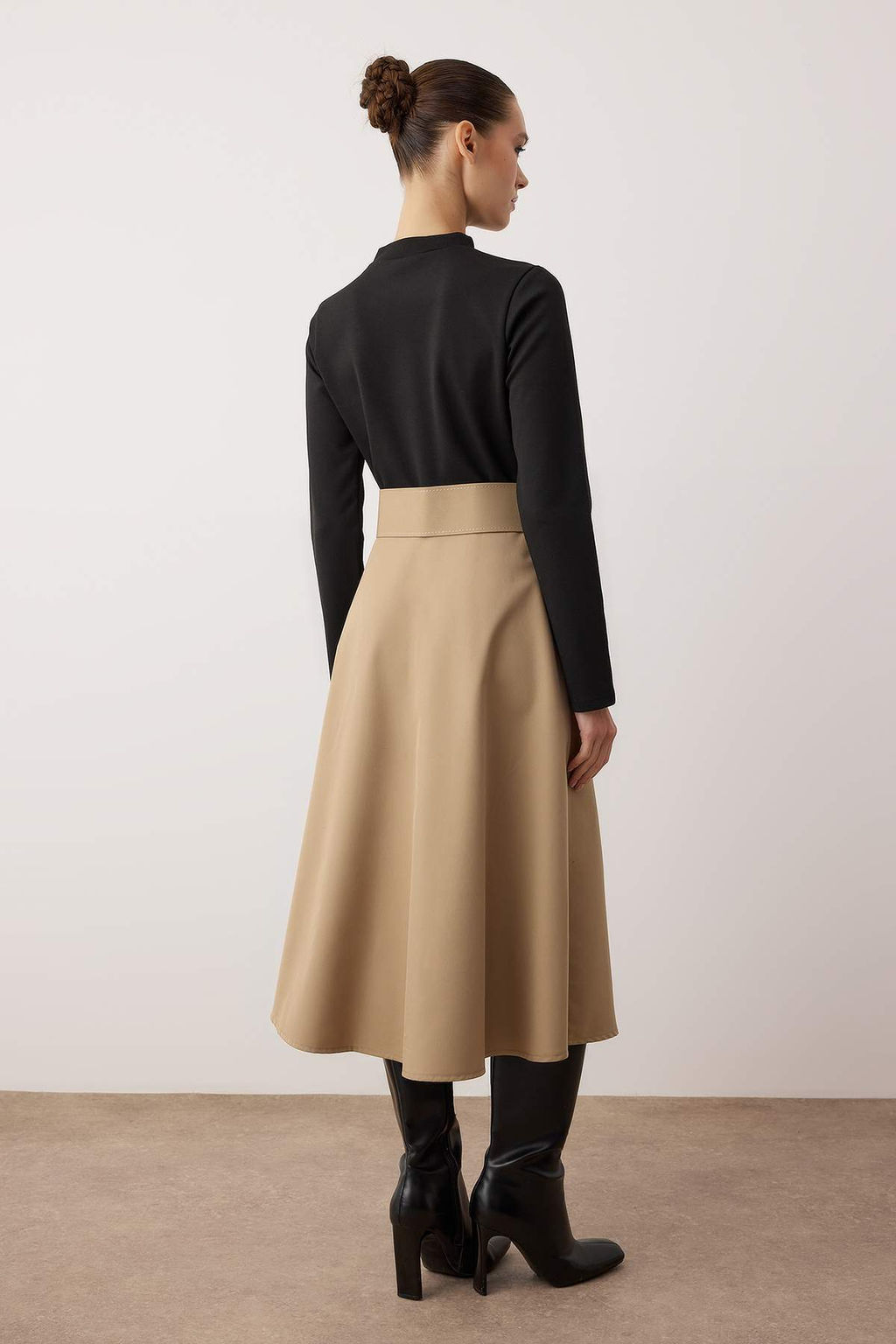 Siyah Midi A Line/Can Kesim Kemerli Alt? Poplin Orme Elbise TWOAW26EL00222 - Trendyolmilla фото 4