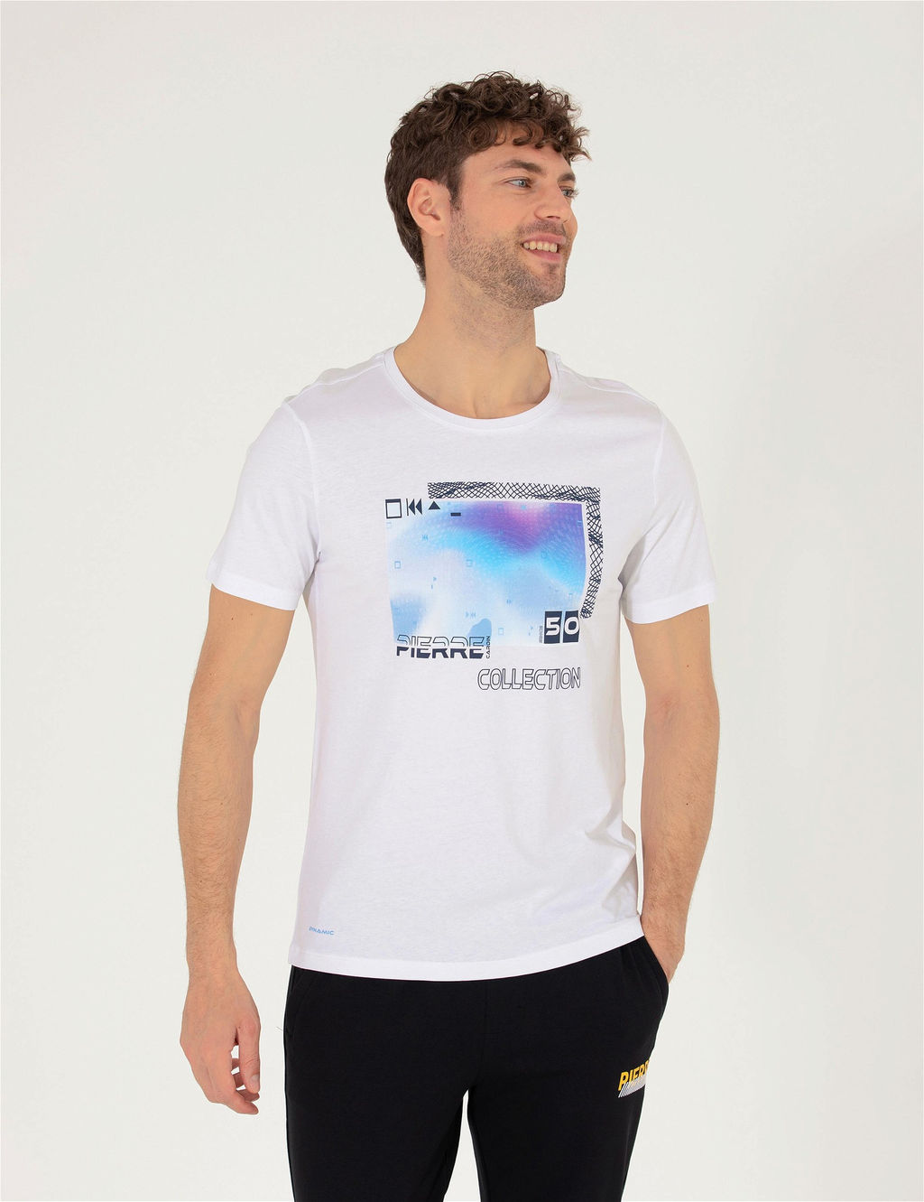 Beyaz Slim Fit Bask_l_ Bisiklet Yaka Ti__rt