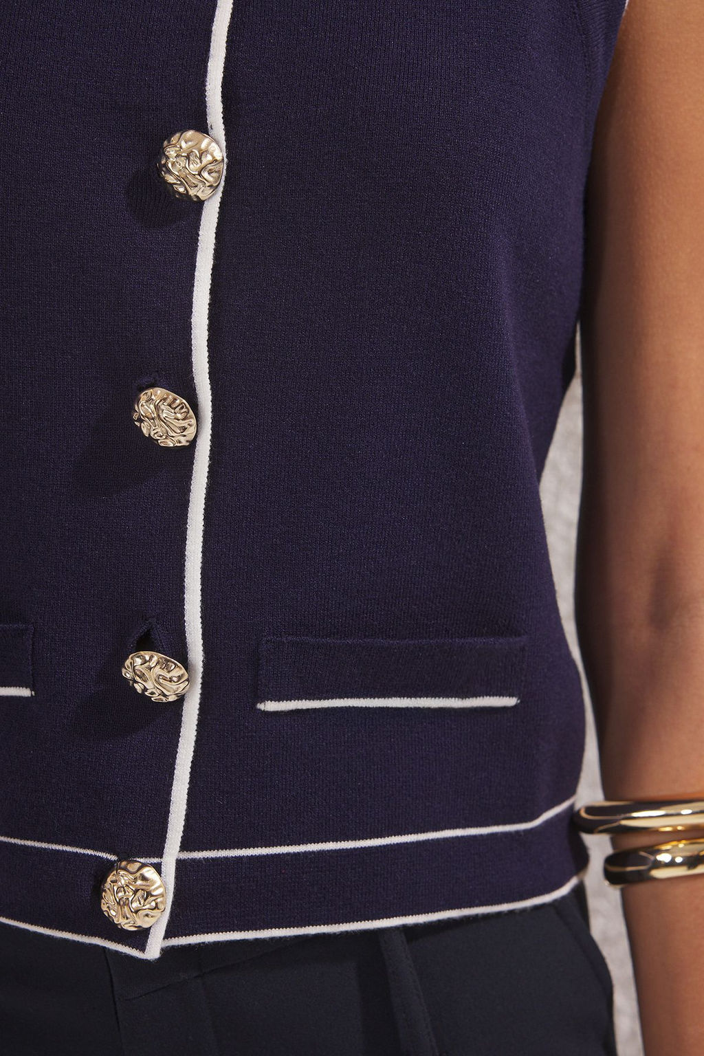 Lacivert Premium Iplik/Ozel Iplik Bisiklet Yaka Renk Bloklu Triko Ince Bluz TWOSS25YE00066