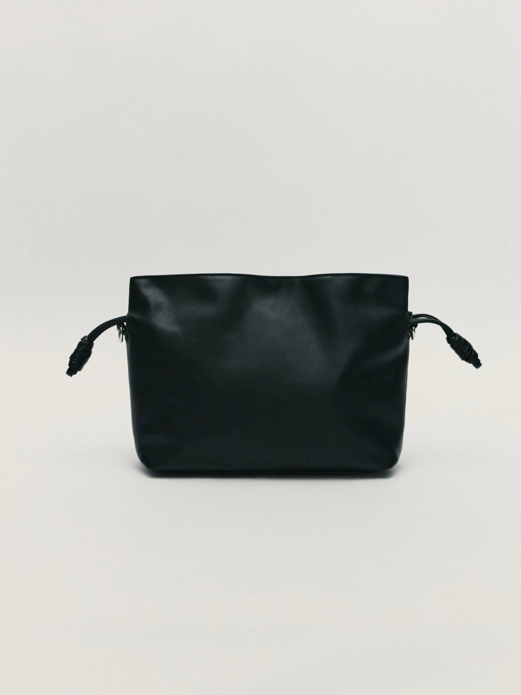 Сумка-мешок из экокожи / Zarina  фото 6