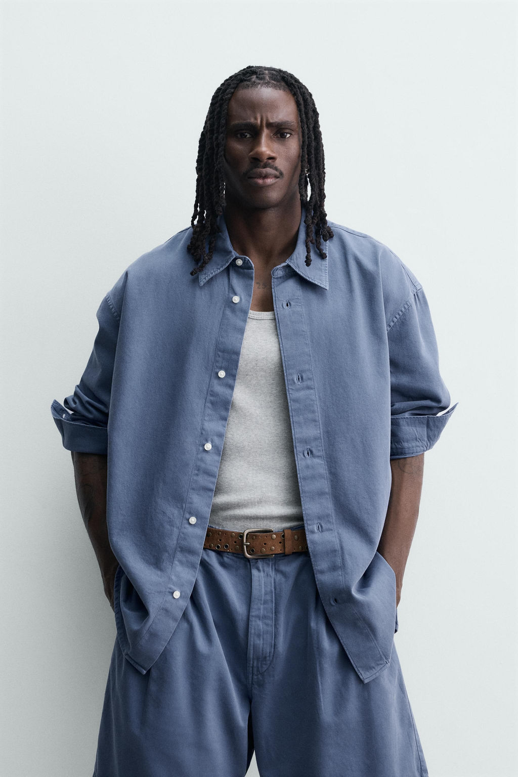 CAMISA LAVADA RELAXED FIT / Azul vigor? - Zara фото 2