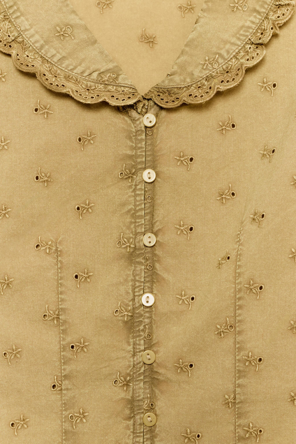 CAMISA CUELLO BOBO BORDADOS / Mostaza - Zara фото 4