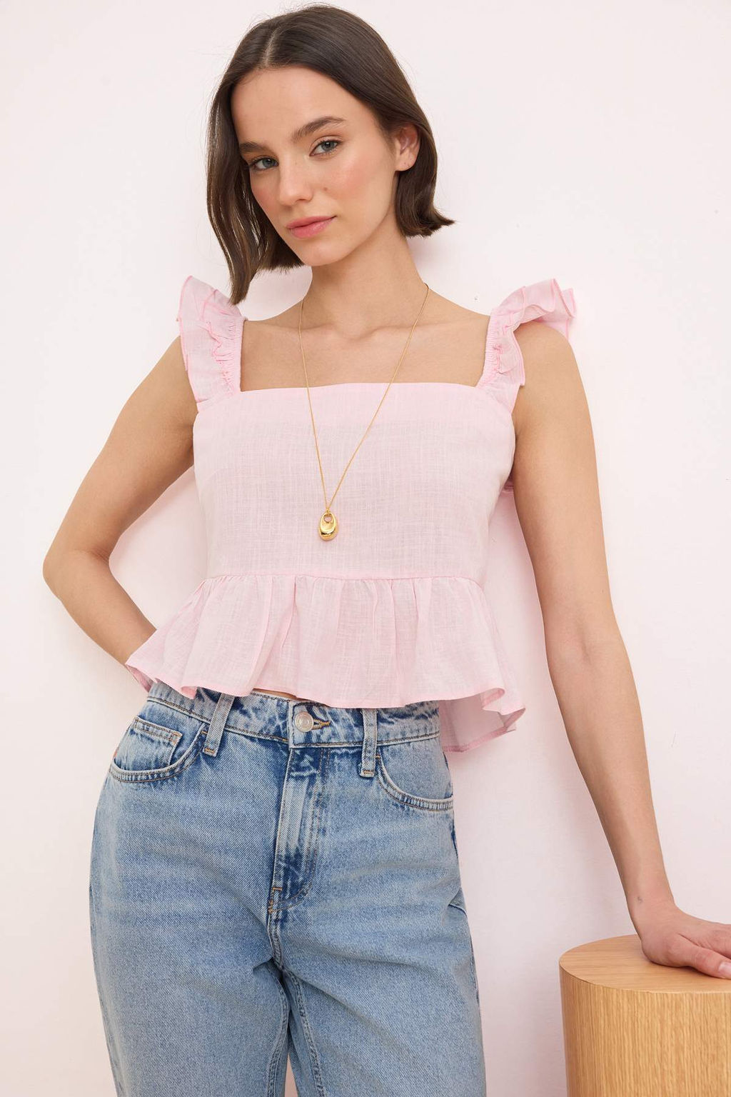 Pembe F?rf?r Ask?l? S?rt? Gipeli Pamuklu Ince Dokuma Bluz TWOSS26BZ00530 - Trendyolmilla фото 2