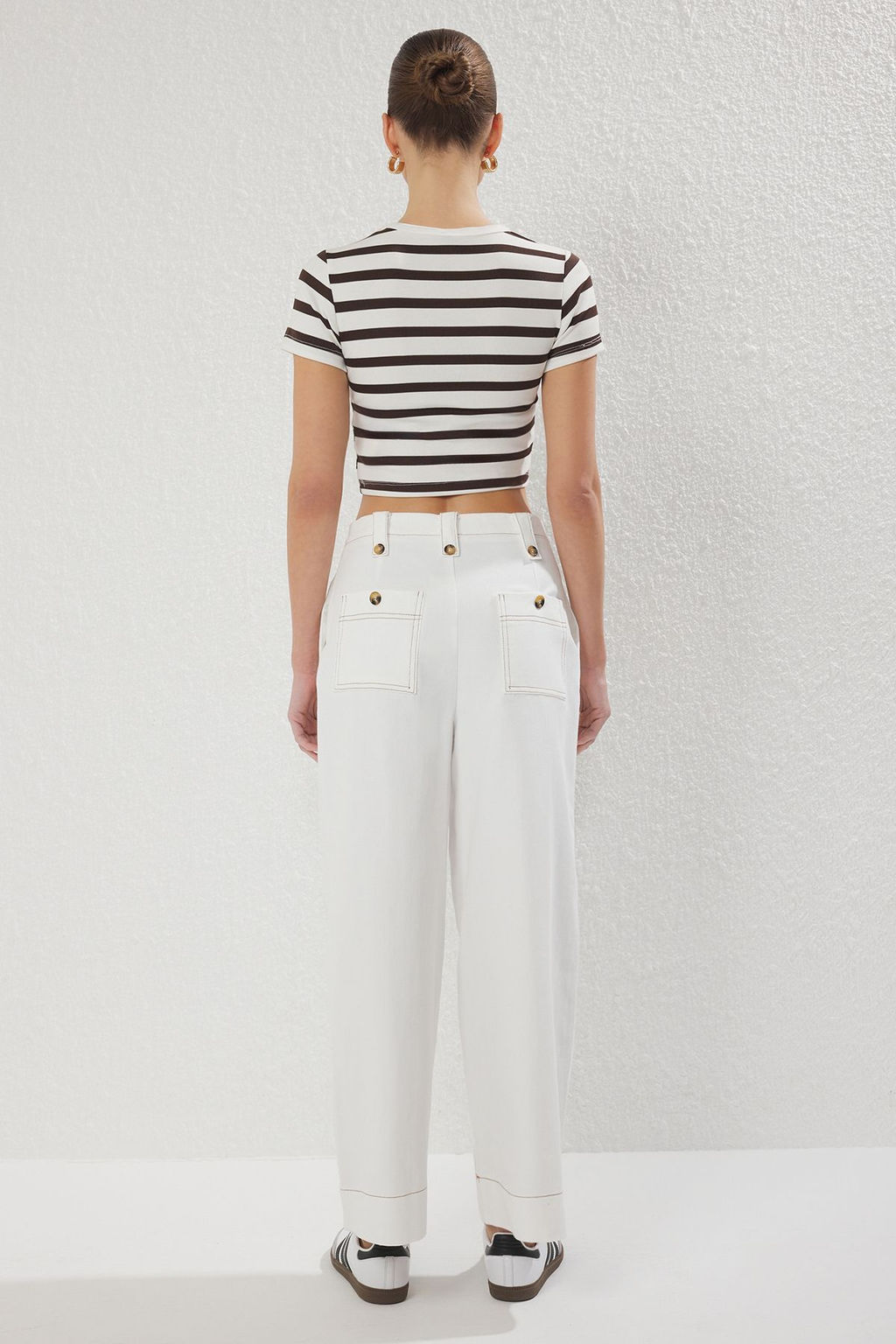 Trendyolmilla Beyaz Kal?n Gabardin %100 Pamuk Kumas Wide Leg Extra Genis Paca Pantolon TWOSS25PL00100  фото 4