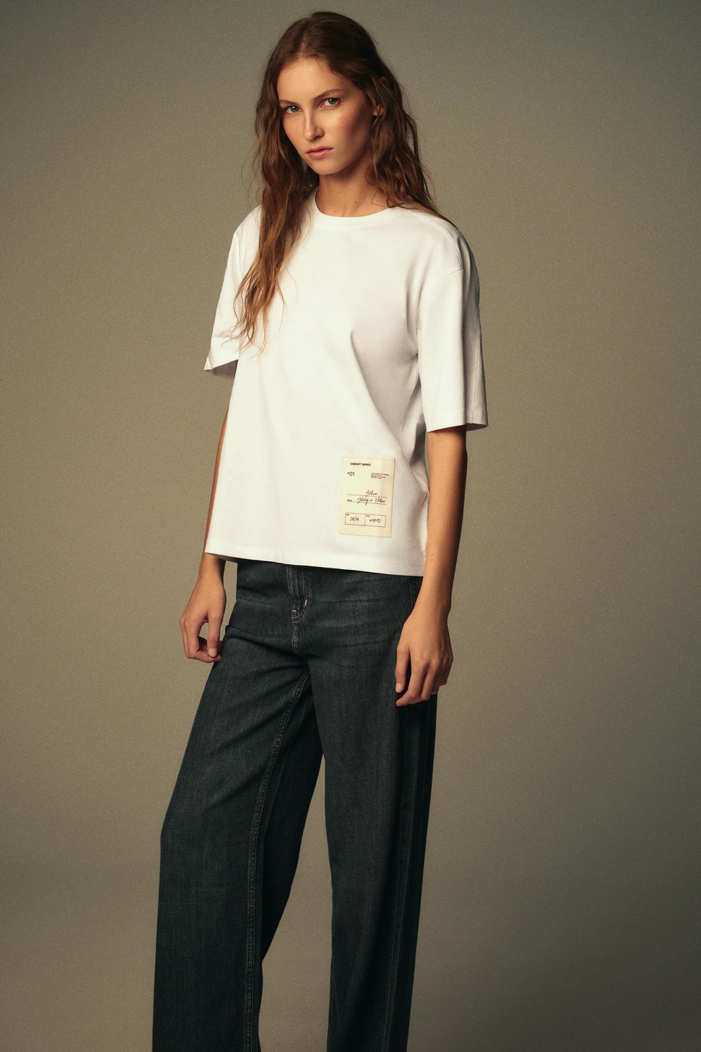 REGULAR FIT LABEL T-SHIRT - Zara фото 4