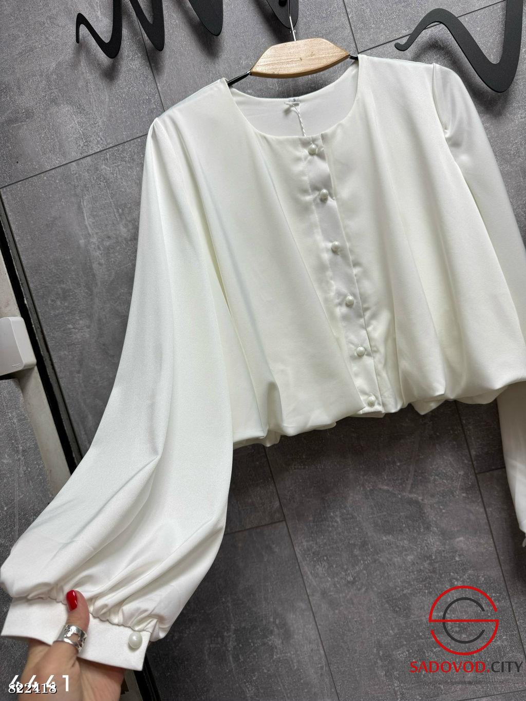 Блуза шелковая укороченная