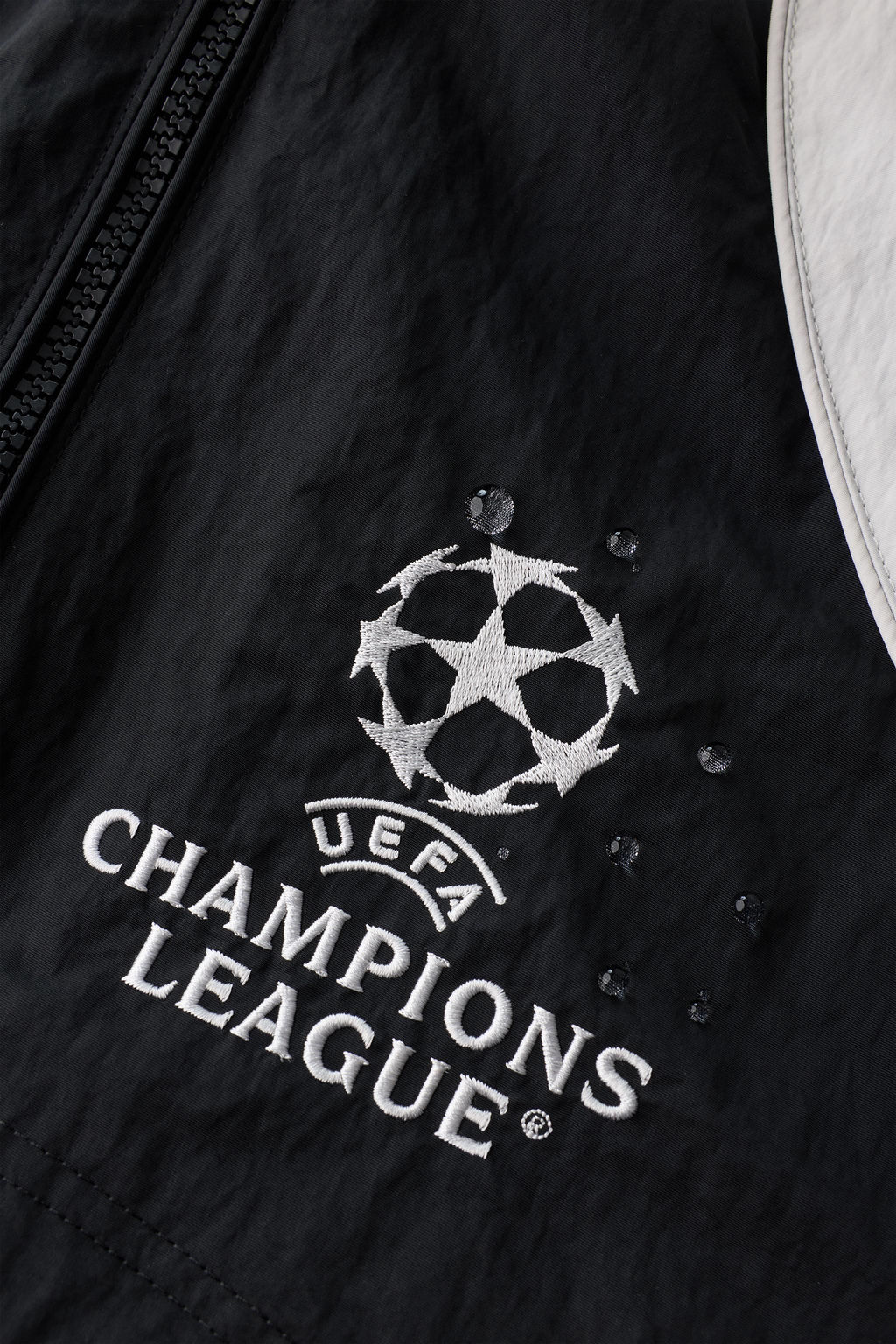 UEFA CHAMPIONS LEAGUE ® WATER-REPELLENT HOODED JACKET - Zara фото 10
