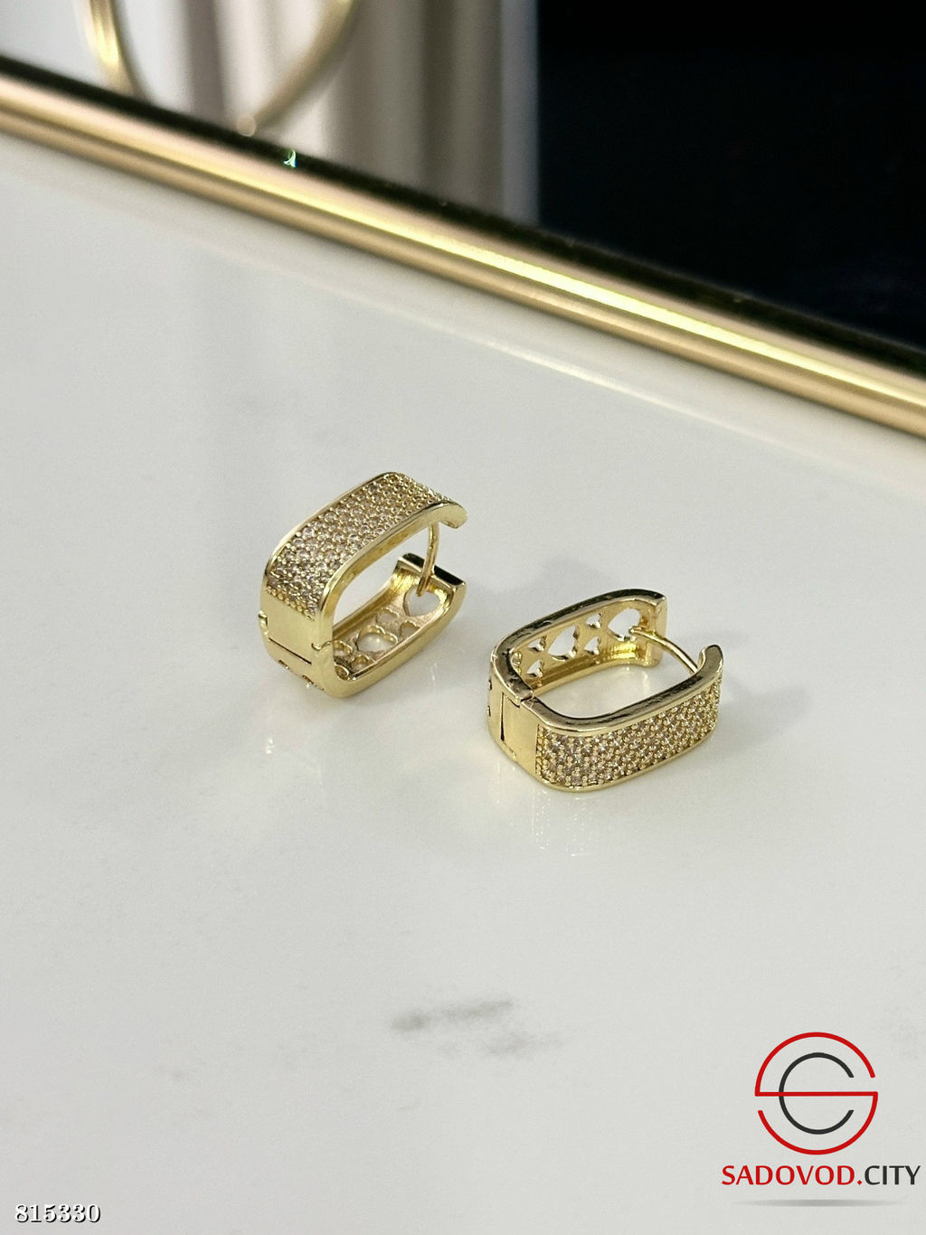 Серьги с камнями из медицинской стали