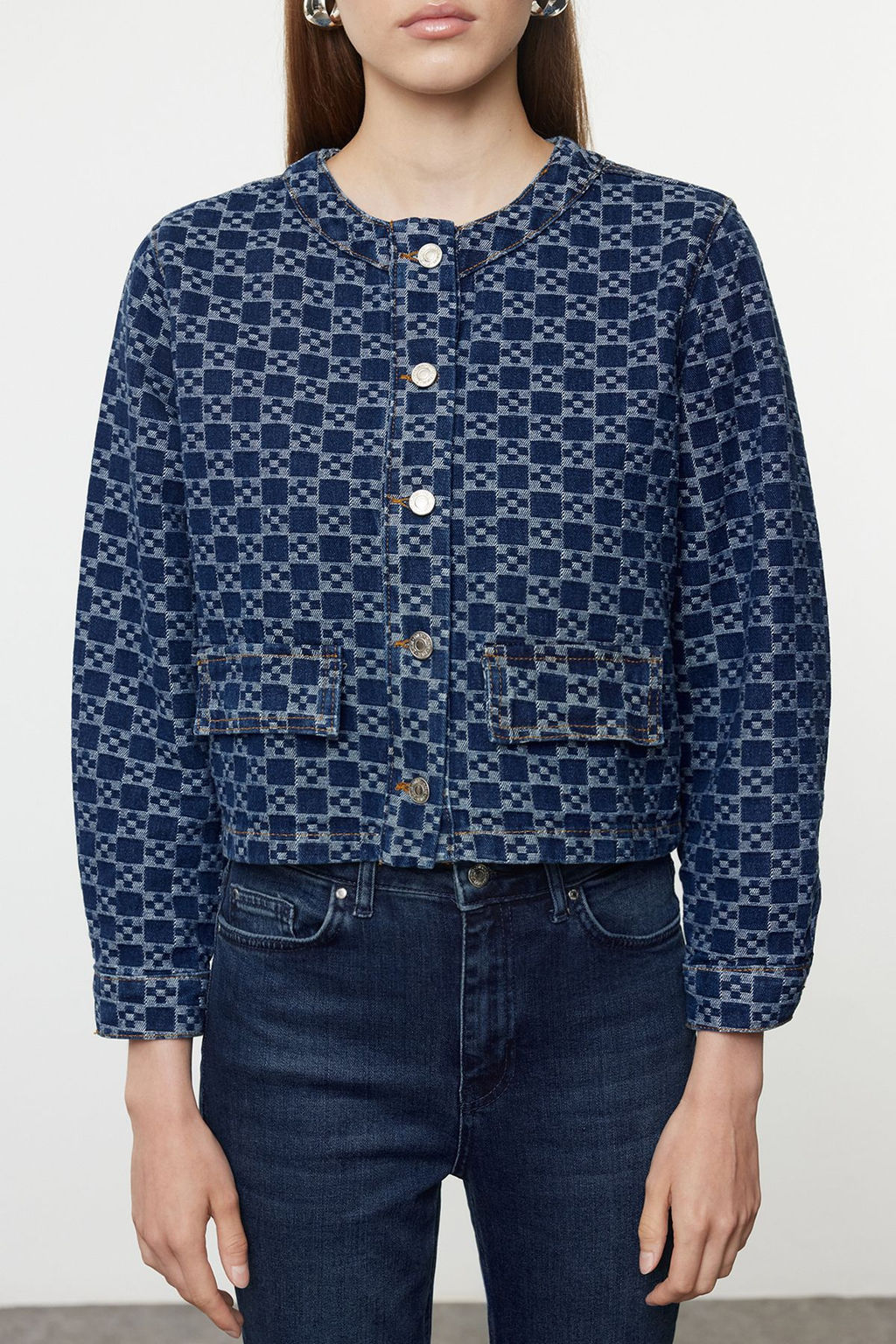 Koyu Mavi Desenli Cep Detayl? Crrop Denim Bomber Ceket TWOAW25CE00030 - Trendyolmilla фото 3