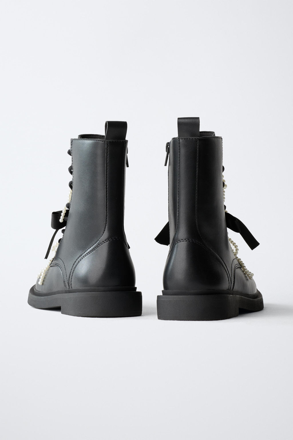 ANKLE BOOTS WITH BOW DETAIL - Zara фото 5