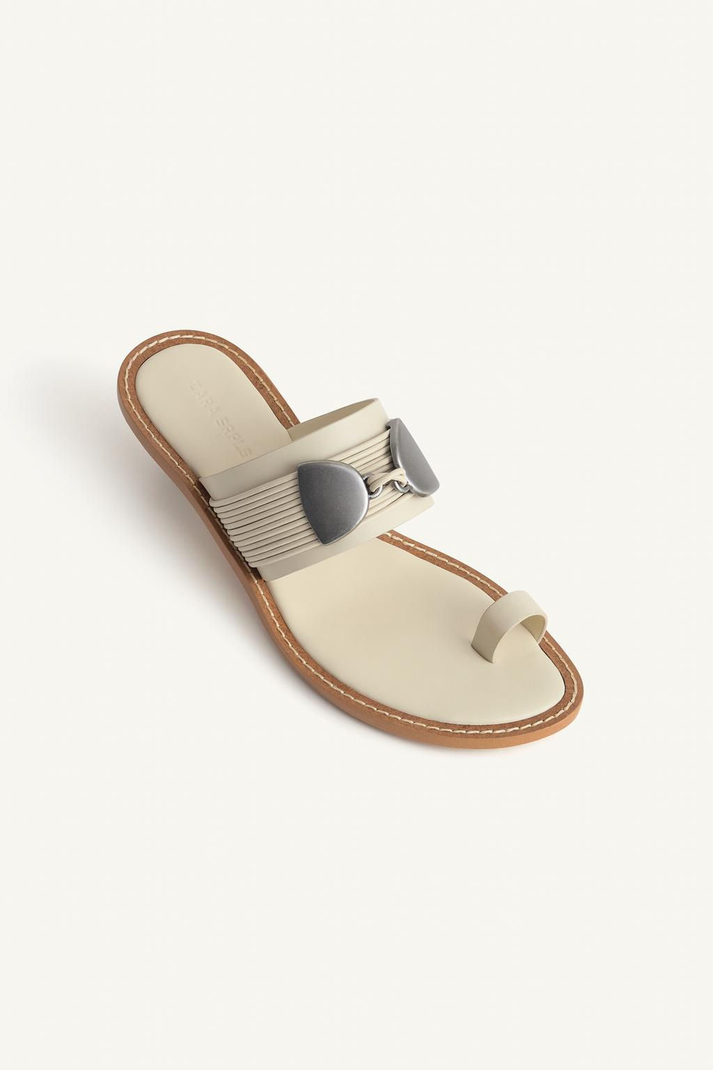 LTHR STRP SNDLS 16 - Zara фото 5