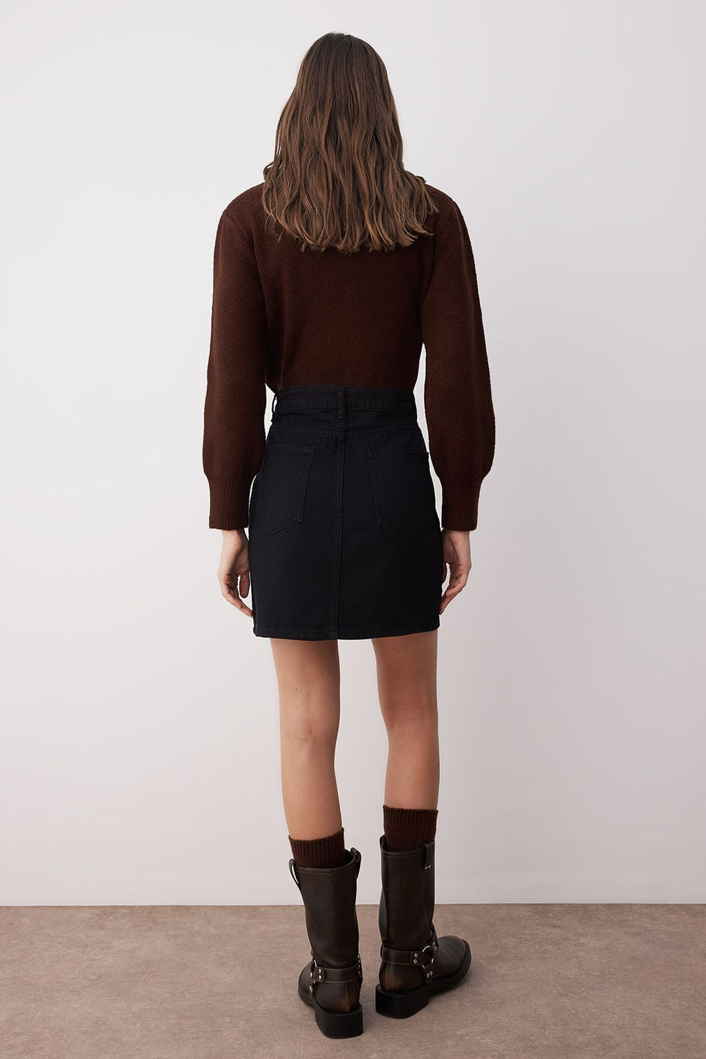 TRENDYOLMILLA Siyah More Sustainable Y?rtmacl? Yuksek Bel Mini Denim Etek TWOAW23ET00285  фото 4