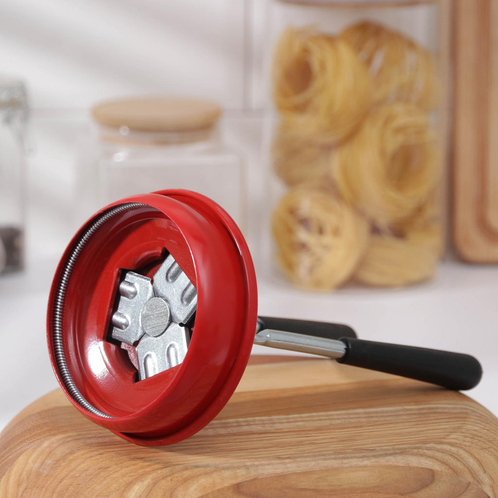 Закаточ.машинка "Машенька" Эльбор г.Боровичи автомат (пресс верт., обжимного дейст) 800гр, в мешке