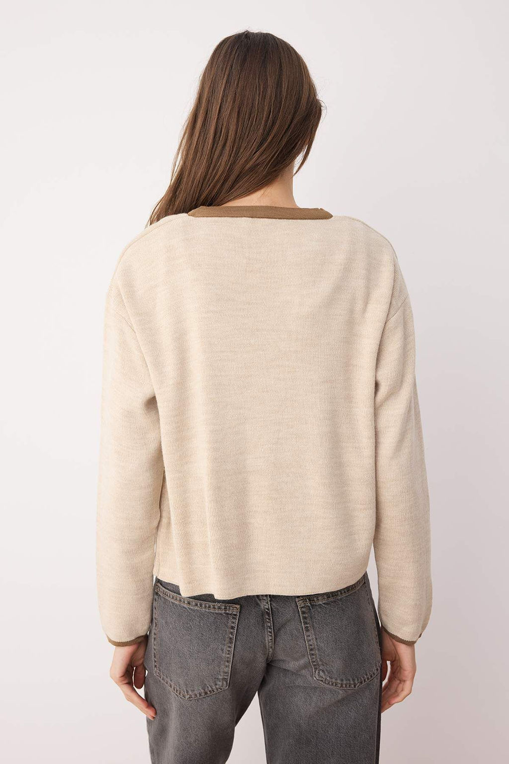 TRENDYOLMILLA Siyah Renk Bloklu Triko Bluz- H?rka Tak?m TWOAW25HI00058 фото 4