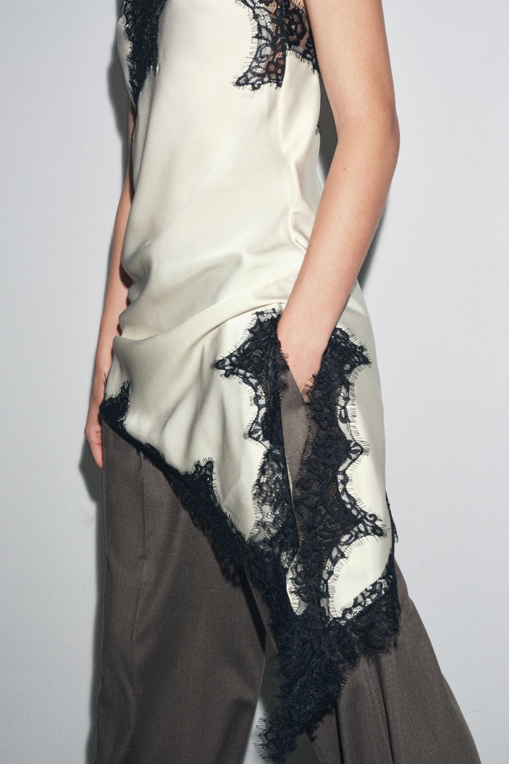ASYMMETRIC LACE DRESS ZW COLLECTION