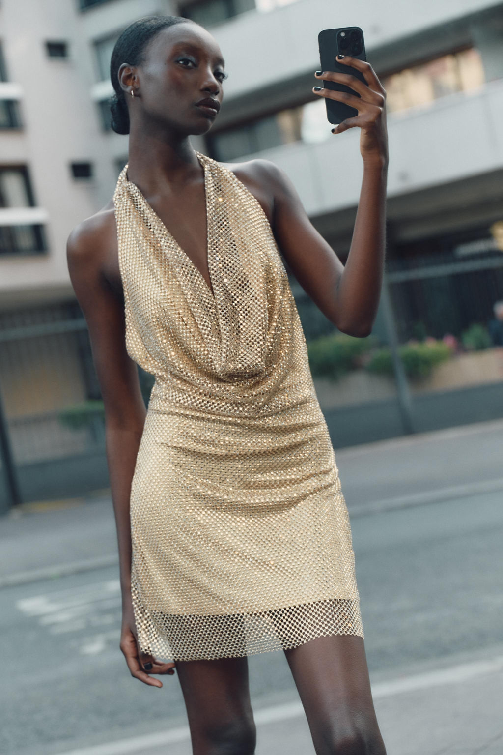 SPARKLY HALTERNECK DRESS - Zara фото 4