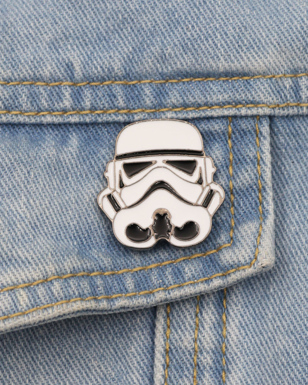 Металлический значок Star Wars. Штурмовик 2,7*2,8 см - Krumpy фото 2
