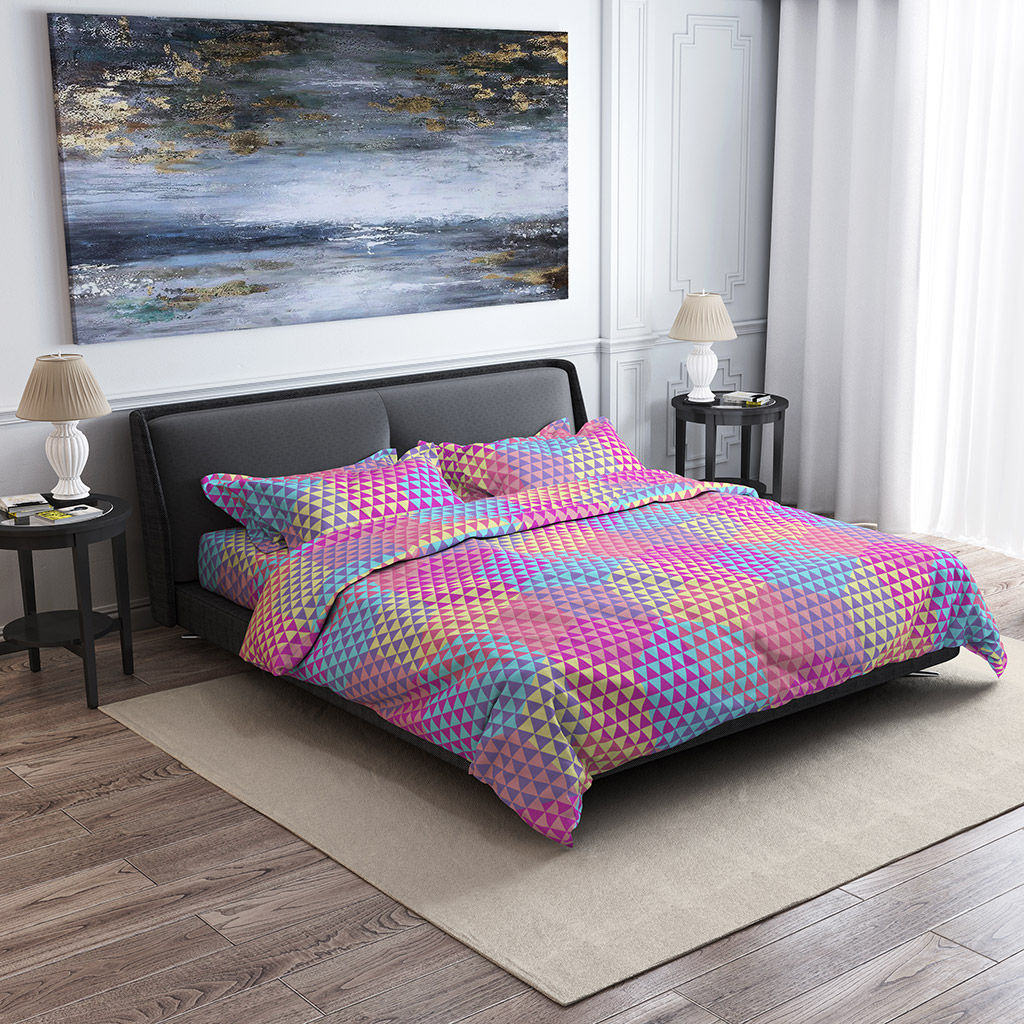 Постельное белье, комплект Евростандарт Гексагон, розовый, 4 предмета: пододеяльник на кнопках 200х215см, простыня 220х240см, 2 наволочки 70х70см с клапаном-запахом, поплин Комфорт 115г/м2, хлопок 100%, упаковка классическая ПВХ 34,5х41см, Дом