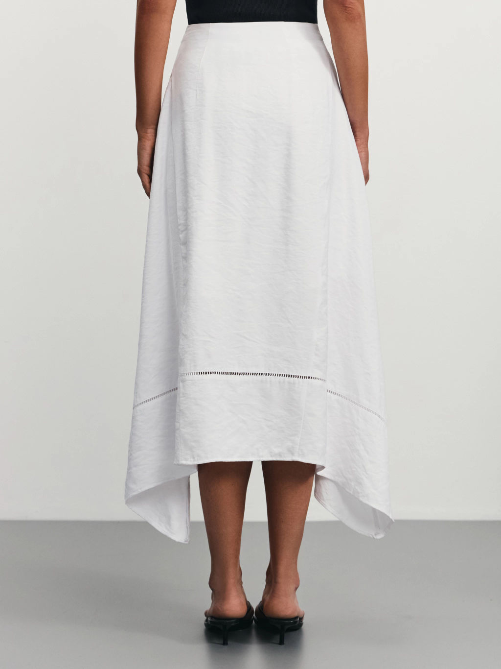 Юбка миди из вискозы с перфорацией / Zarina  фото 5