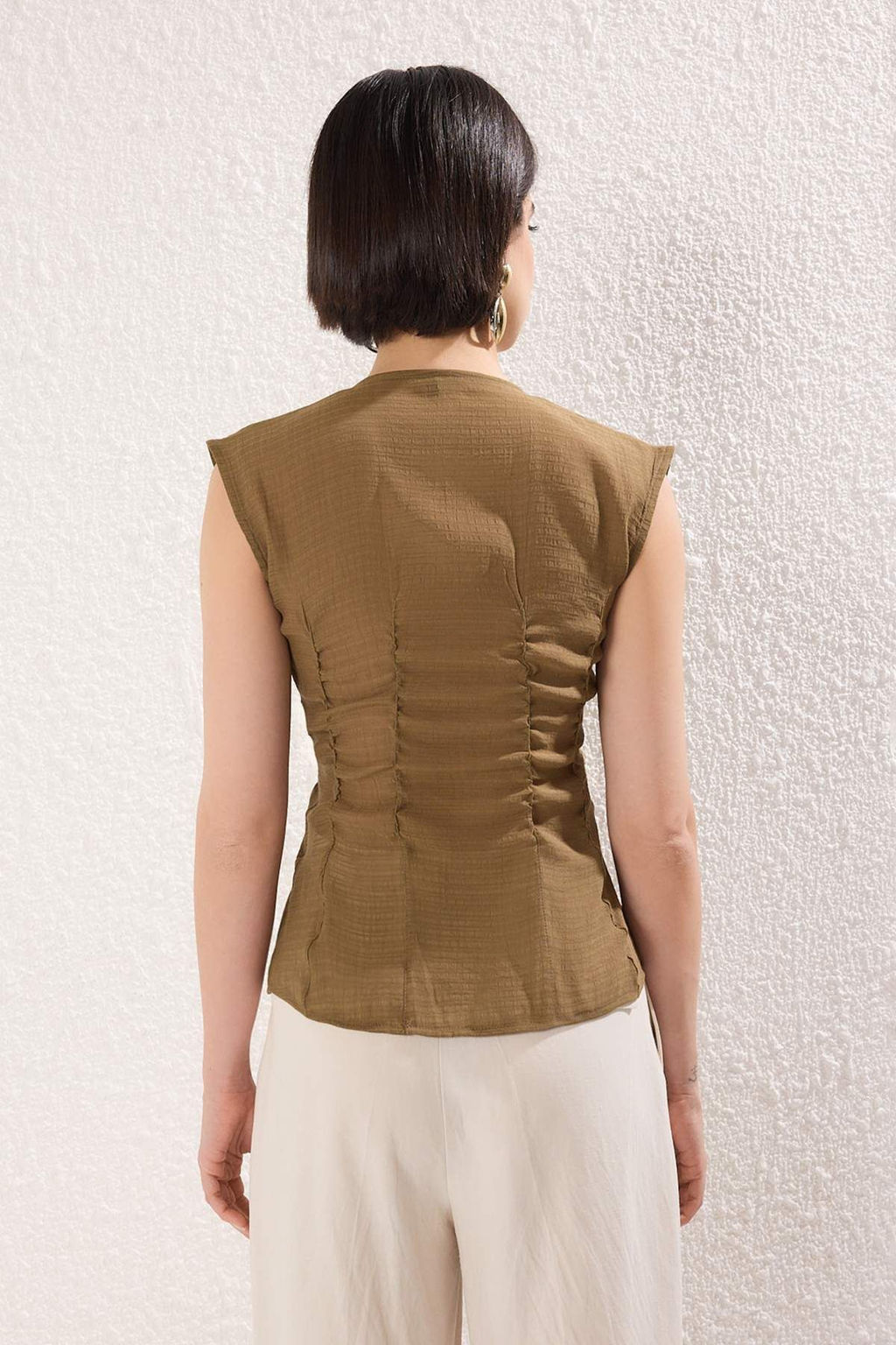 Trendyolmilla Haki Transparan C?tc?tl? Fitted Kolsuz Dokuma Bluz TWOSS25BZ00554  фото 4