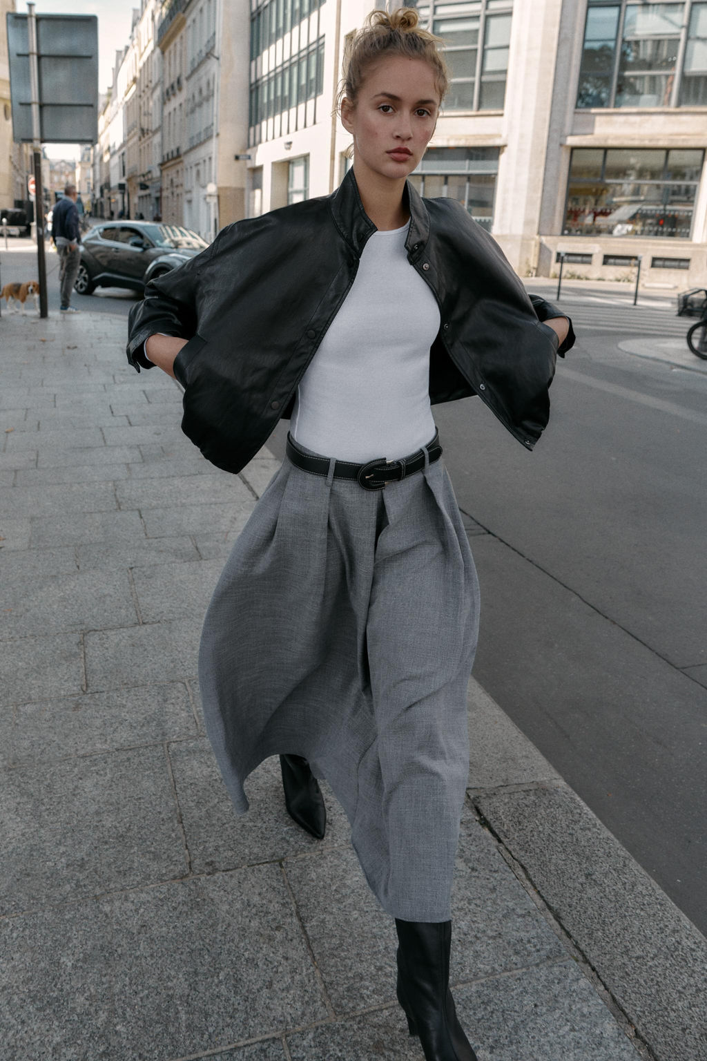 MIDI PLEATED SKIRT WITH BELT