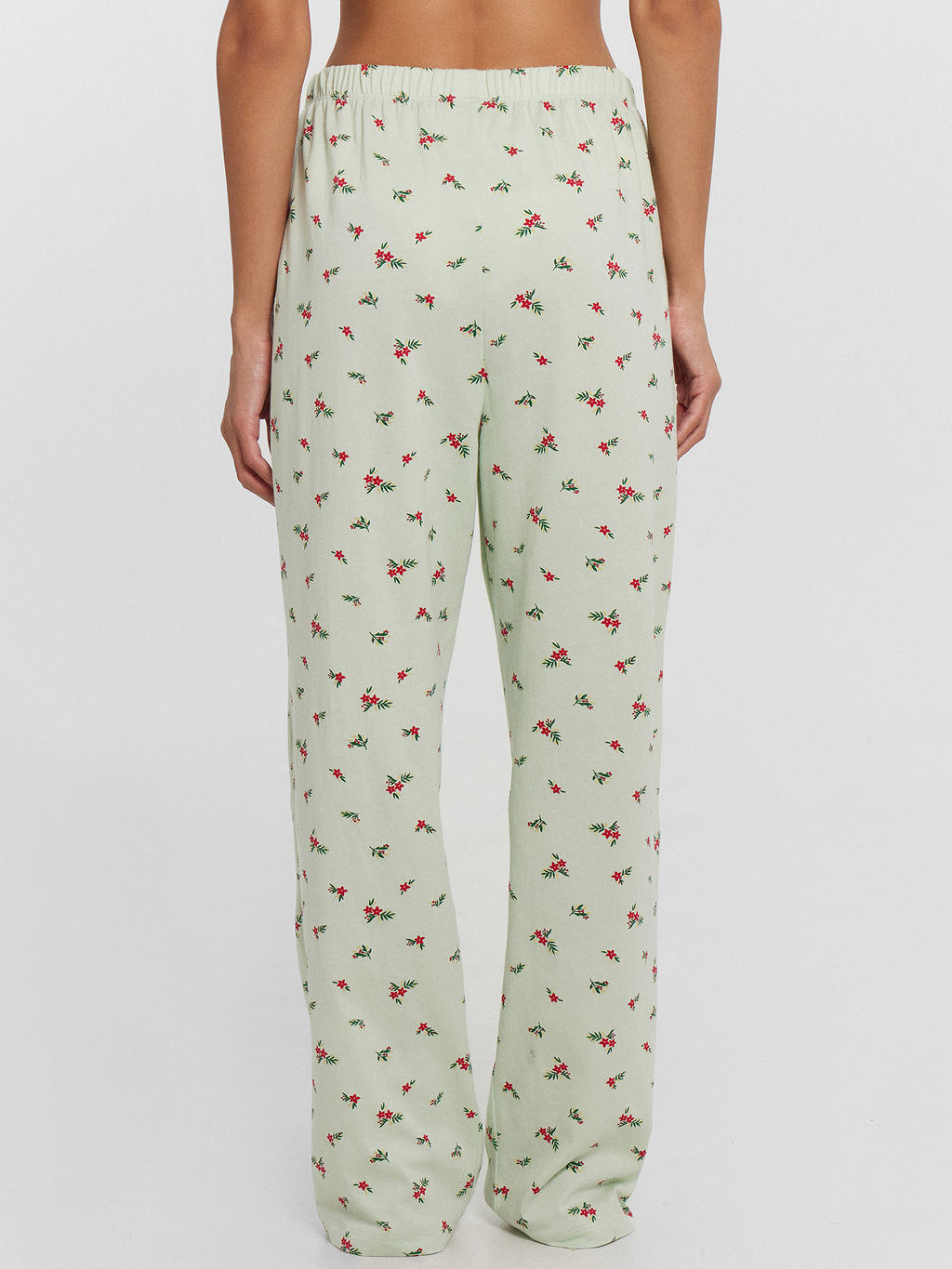 Пижама женская с принтом веточки на морской пене 592462 - Mark formelle фото 4