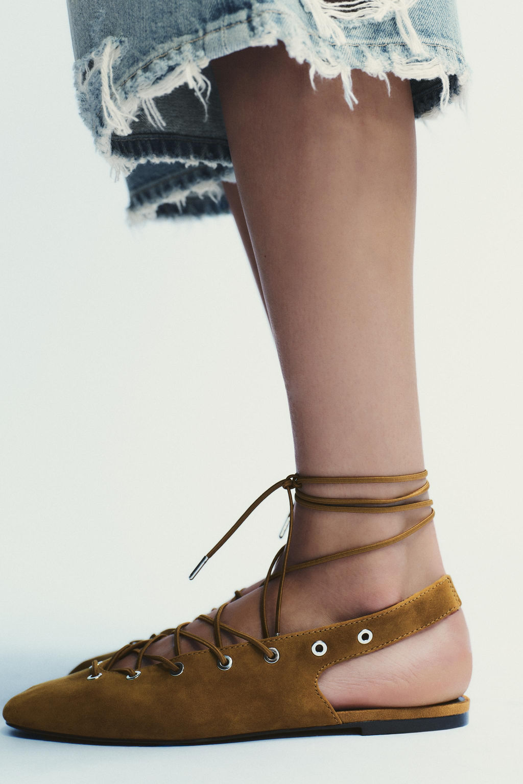 SUEDE TIE SLINGBACK SHOES