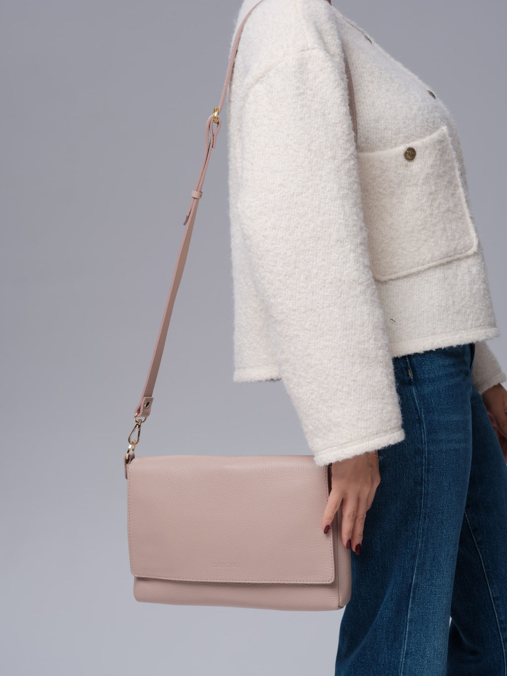 Кожаная сумка клатч Deboro 30181 розово-бежевый