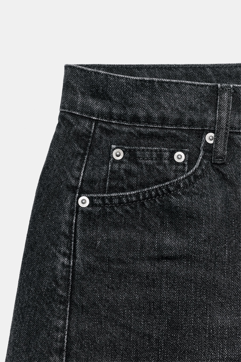 BERMUDA DENIM RELAXED TIRO MEDIO ZW COLLECTION / Negro - Zara фото 9