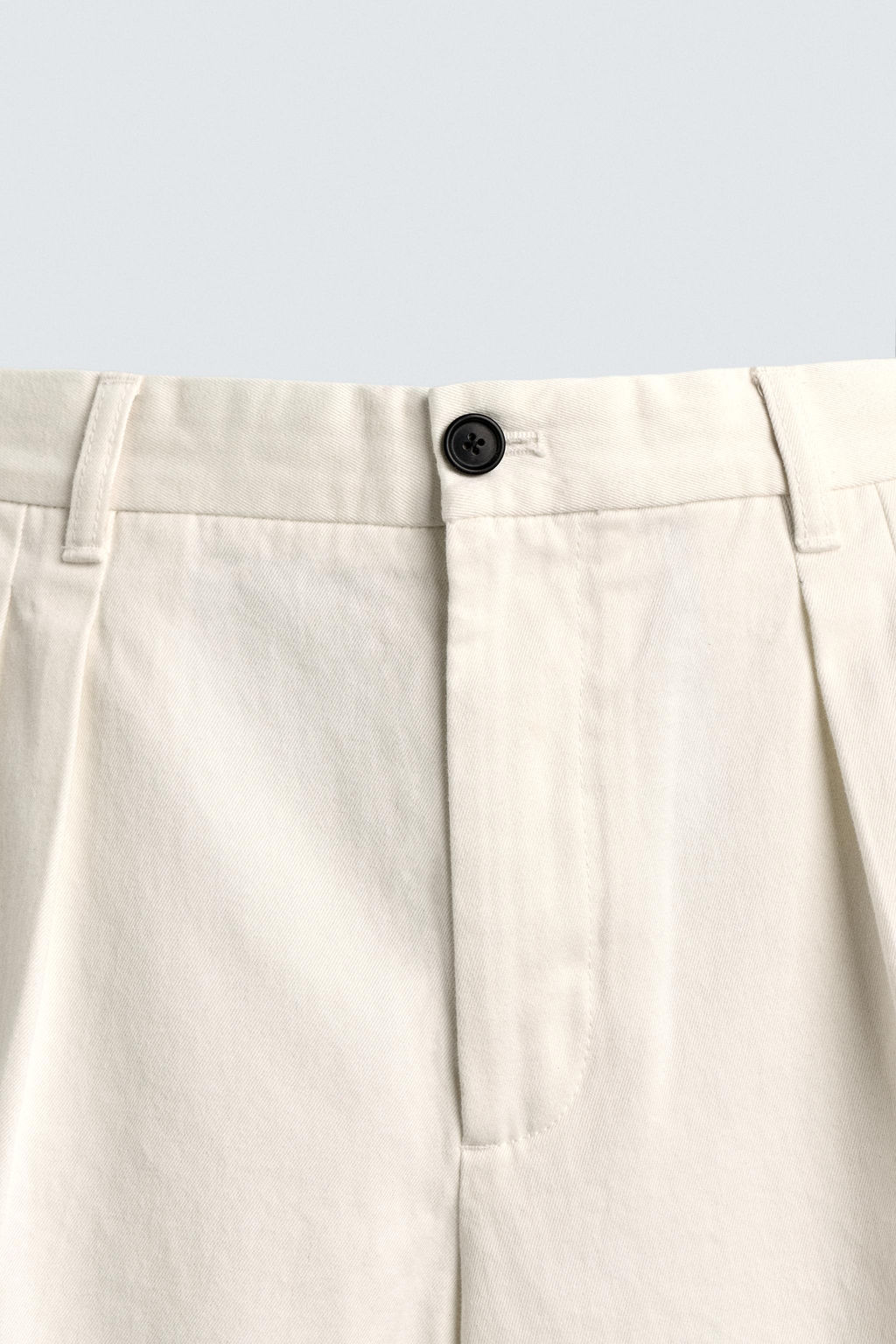 BERMUDA RELAXED FIT PLIEGUES AARON LEVINE X ZARA / Blanco roto