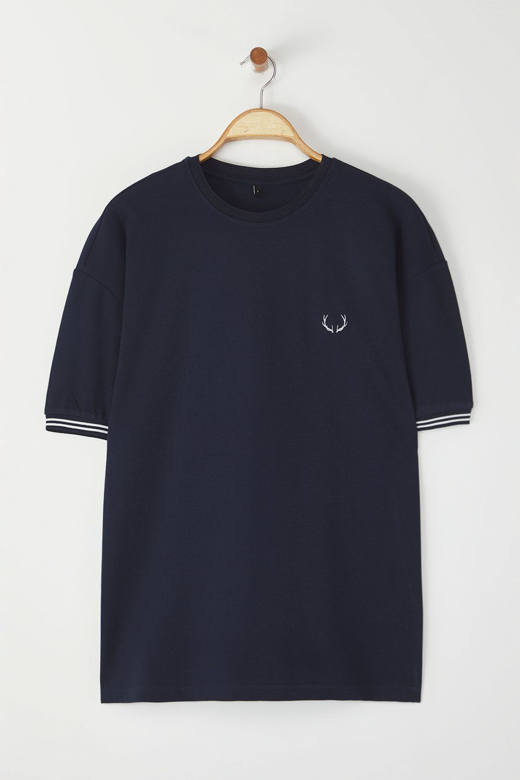 TRENDYOL MAN Lacivert Oversize/Genis Kesim Nak?sl? Triko Bant Detayl? Dokulu T-Shirt TMNSS25TS00019 - Trendyolmilla фото 2