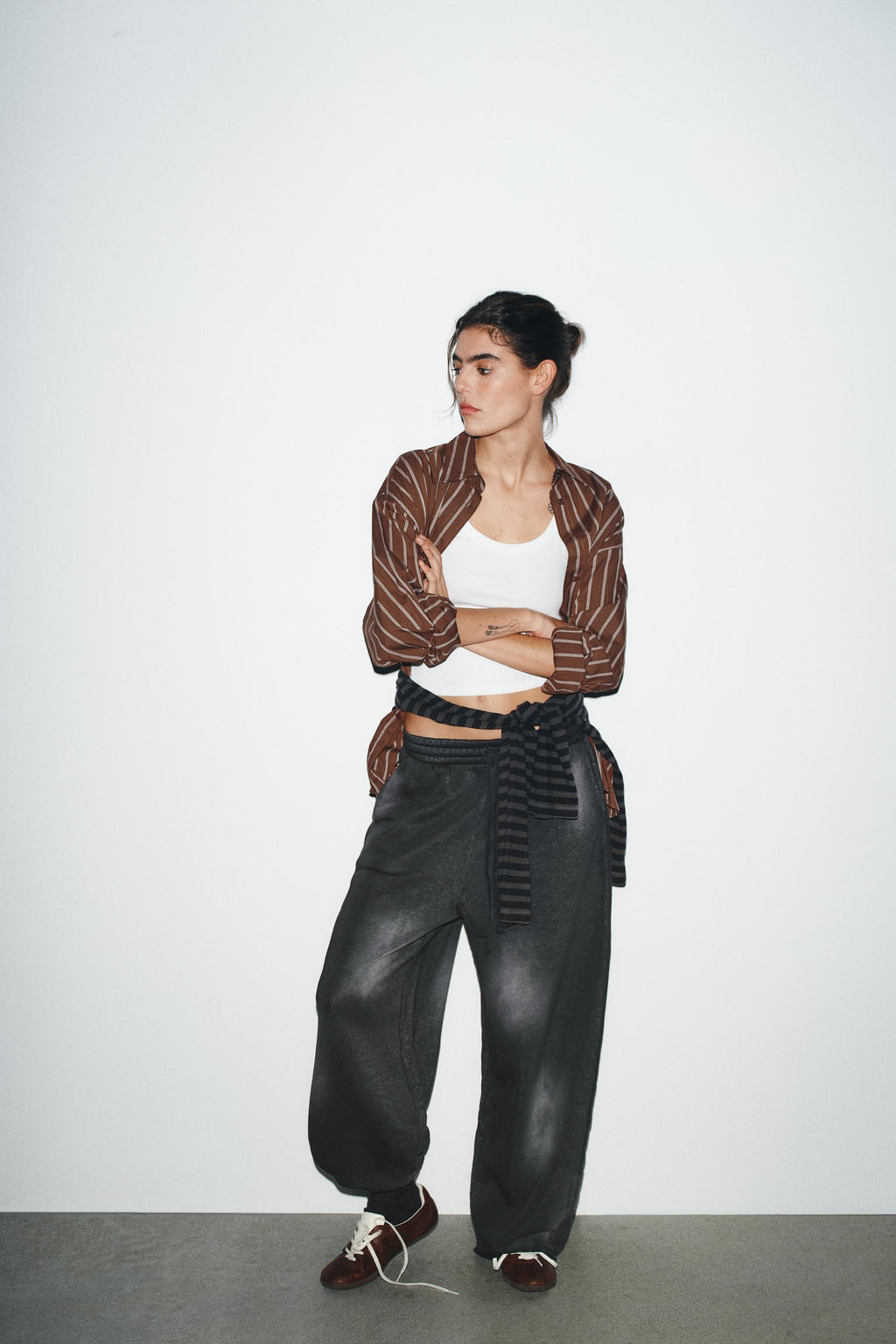 WASHED-EFFECT SLUB KNIT TROUSERS