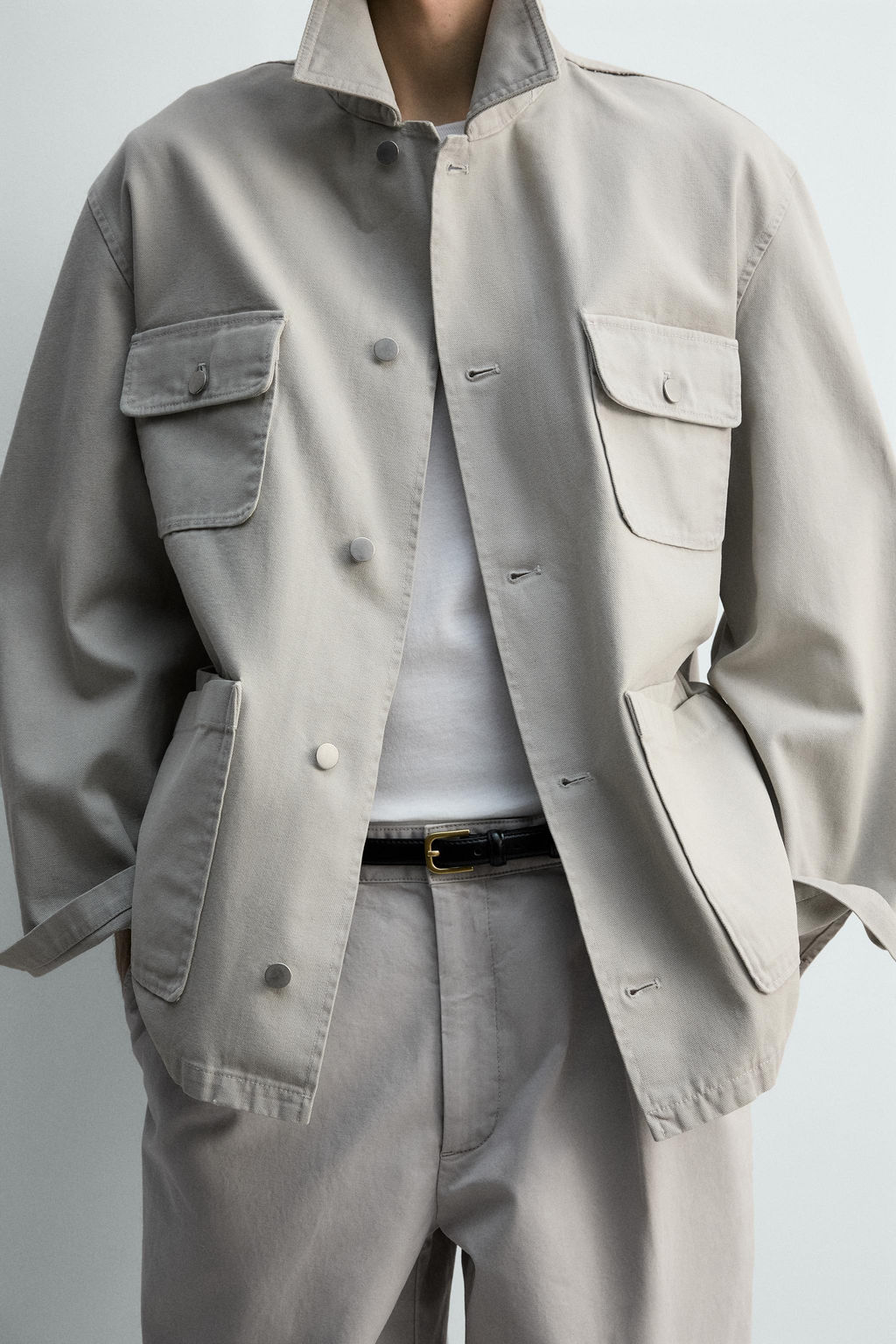 PANTAL?N RELAXED FIT PLIEGUES LIMITED EDITION / Gris perla - Zara фото 5