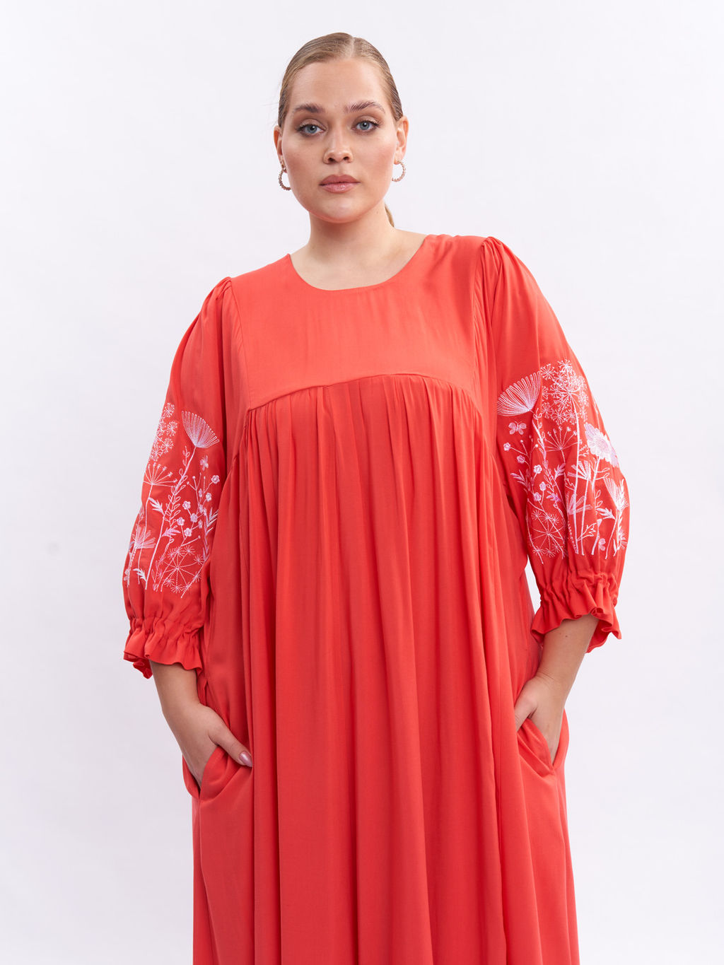 Платье А-силуэта с вышивкой PP29004RED32 - Артесса фото 9