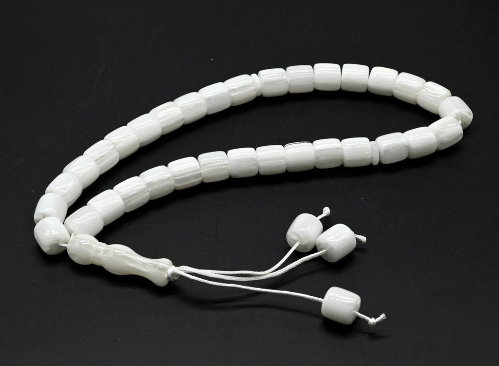 Четки православные бочонок 12*11мм цв. белый, 39см