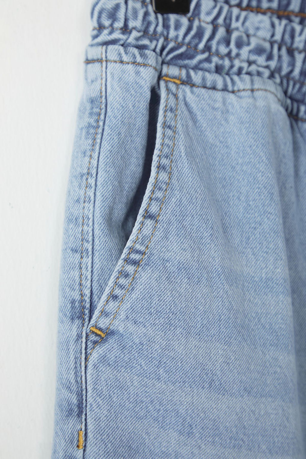 Ac?k Mavi Regular Fit Beli Lastikli Genis Kal?p Bol Kot Pantolon Jeans TMNAW24JE00025