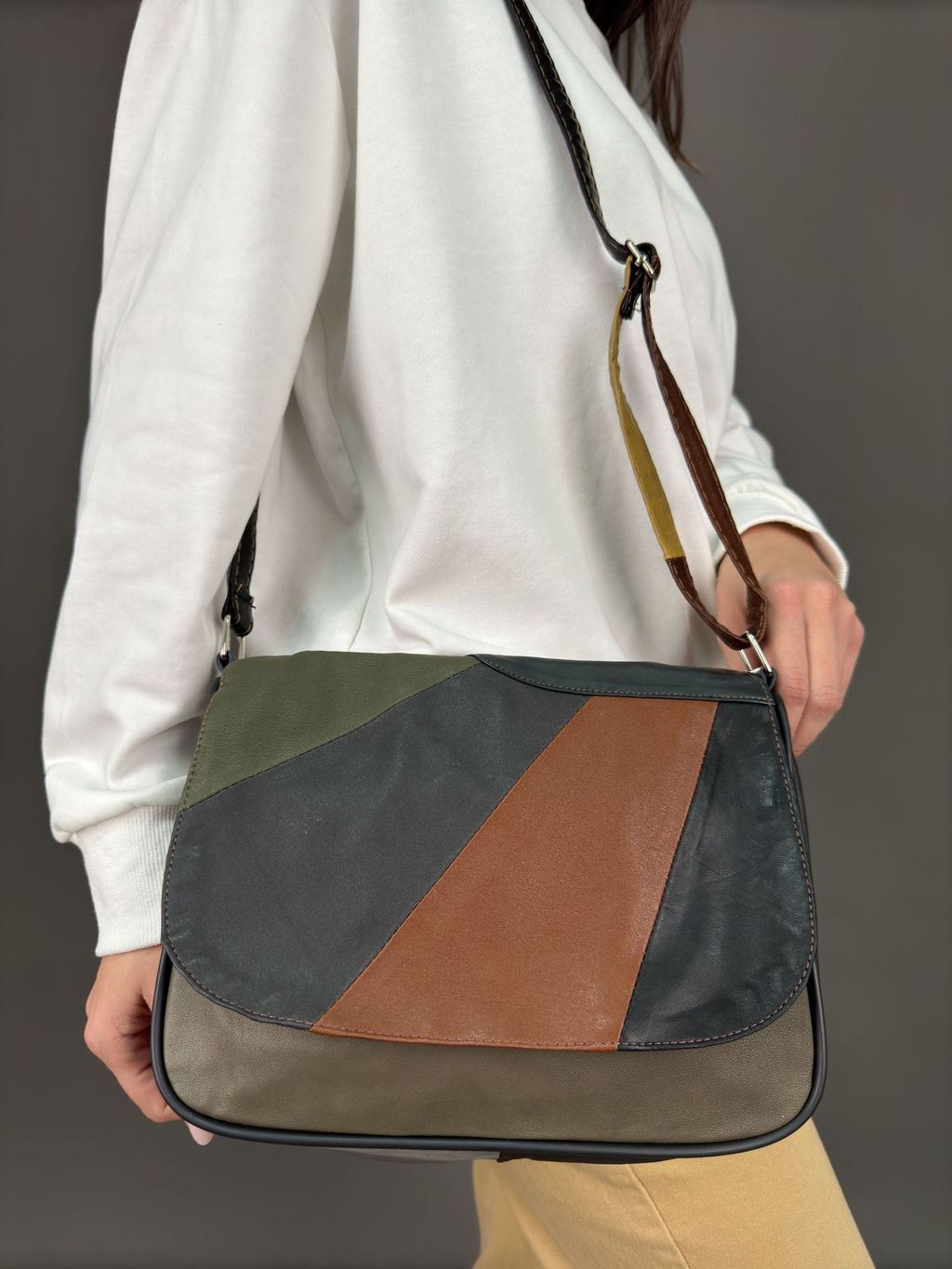 Сумка женская из телячьей кожи