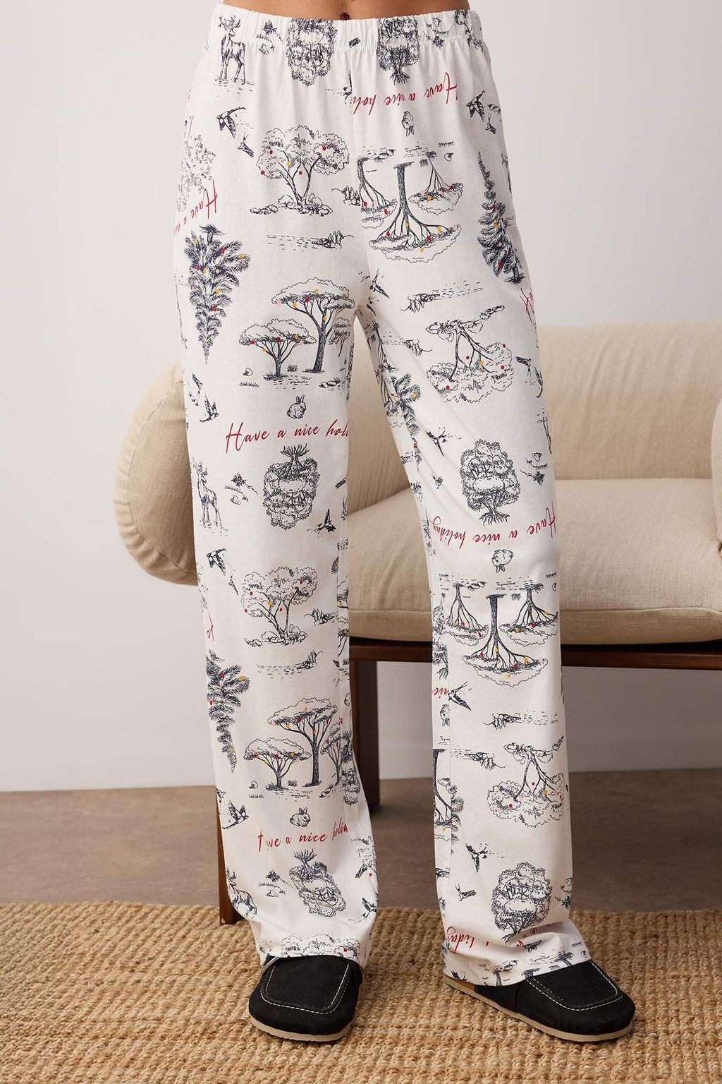 Trendyolmilla Ekru %100 Pamuklu K?s Temal? Biye Detayl? Orme Pijama Tak?m? THMAW25PT00038