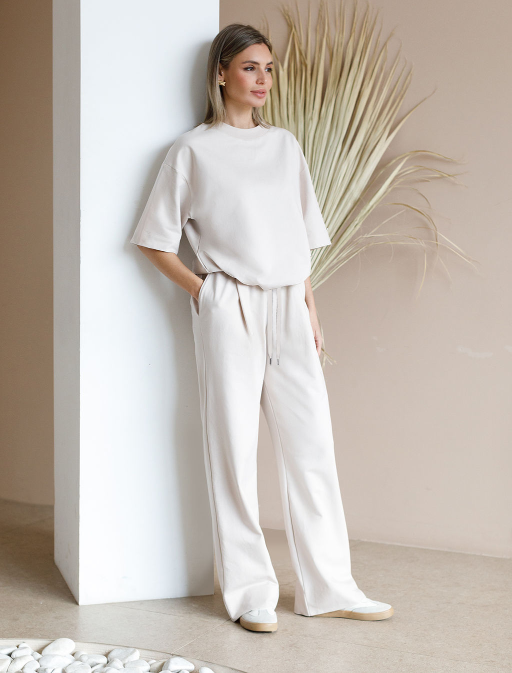 Брюки Vilatte свободные футер-двухнитка бежевый  фото 5
